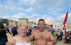Nettuno, Bagno di Capodanno: dopo 25 anni Memmo Marcobelli lascia