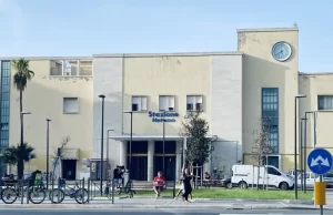 Nettuno, squilibrato aggradisce agente della Polizia locale alla stazione ferroviaria
