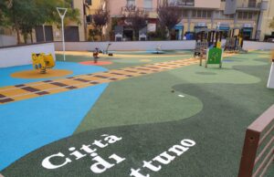 Nuova area giochi a piazzale Berlinguer