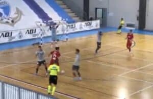 Calcio a 5, prima vittoria dell’Adj Città di Anzio in A2: la Cioli Ariccia cade 5 a 3 al “PalaRinaldi”