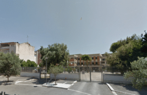 Nettuno, alla “Castellani” aule al freddo: proteste dei genitori