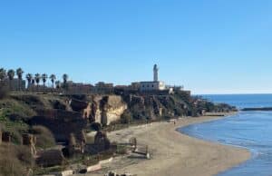Divieto di accesso alla spiaggia delle Grotte di Nerone: ordinanza del Comune di Anzio