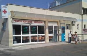 Anzio, il pronto soccorso del “Riuniti” scoppia: utenti in attesa anche da dieci ore