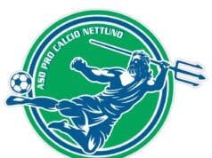 Pro Calcio Nettuno, Floris piazza i primi innesti